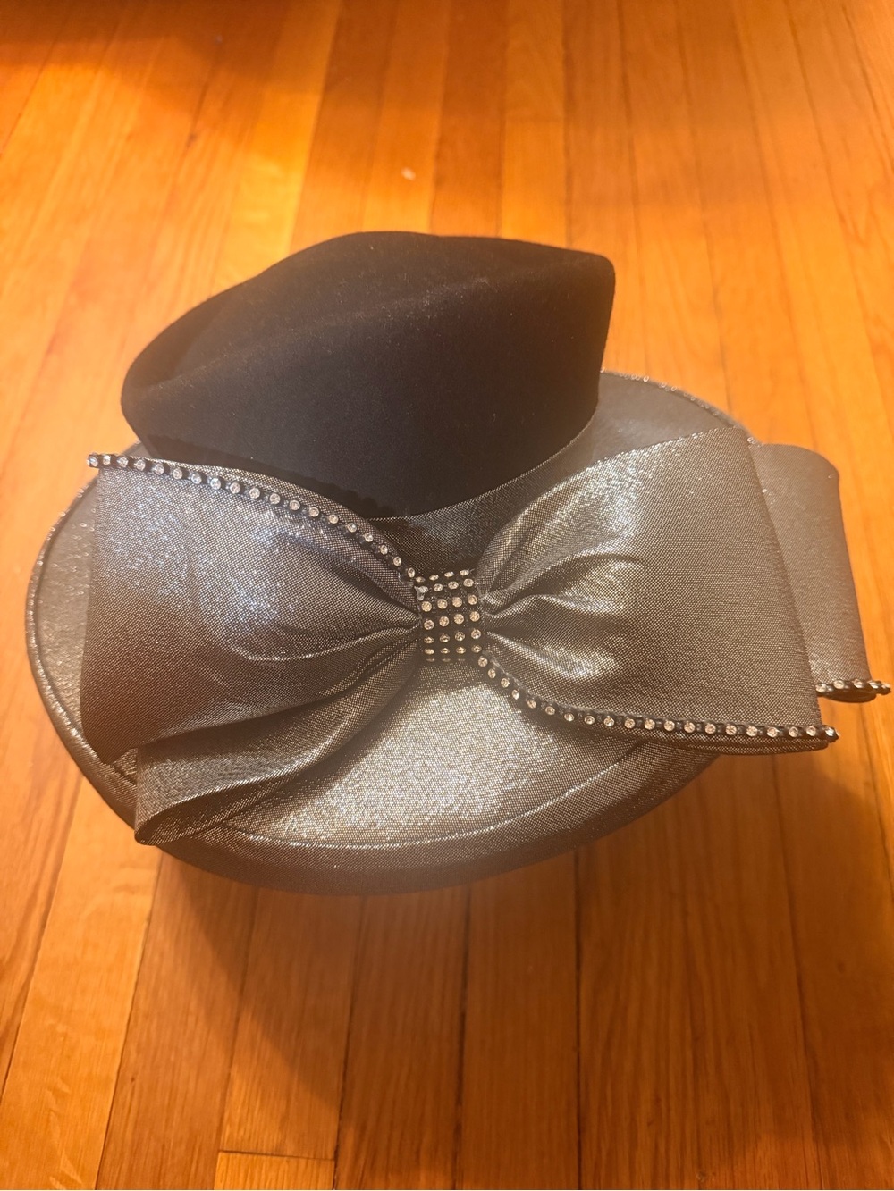 Mr. Hi's Classics Women's Elegant Hat with Silver Bow & Rhinestone Accents